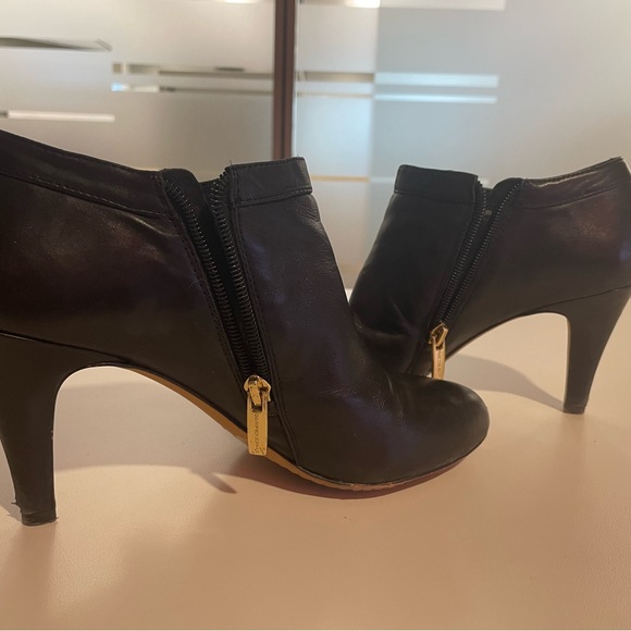 Vince Camuto Boots - Picture 3 of 4
